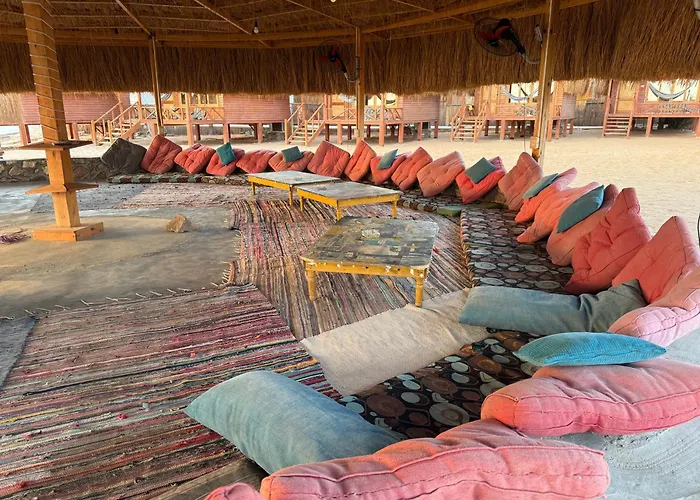 Camp Hotel